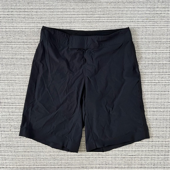 lululemon athletica Other - Lululemon Men’s Black Boardshorts 10”